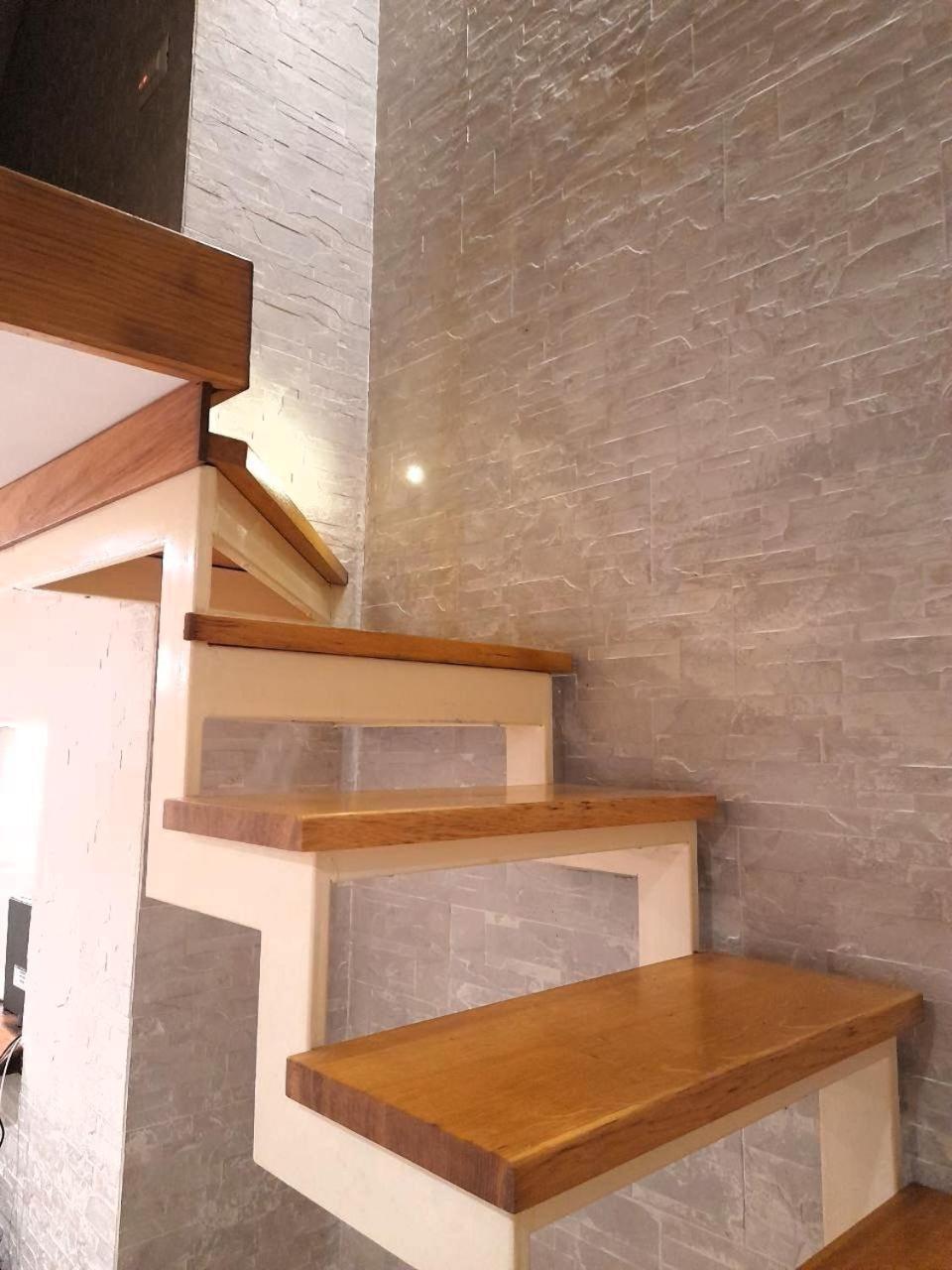 Toledo 27, A Due Passi Da Piazza Del Plebiscito Apartment Naples Exterior photo